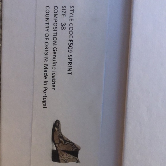 Iris & Ink snake skin low heel booties - Picture 3 of 4